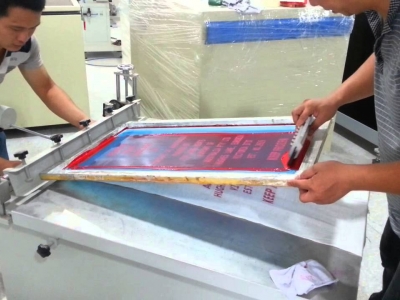 Perbedaan dan Kelebihan Jasa Sablon Manual dan Digital