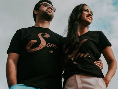 Personalisasikan Kaos Couple Bersama Pasangan Dengan Sablon DTF